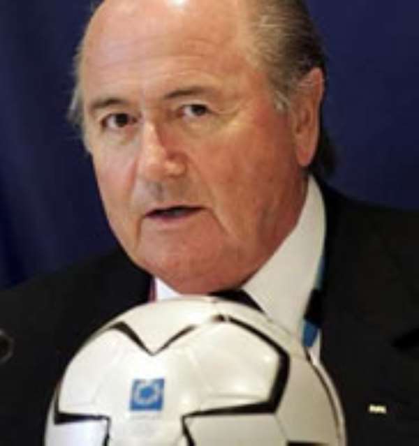 Sepp Blatter arrives in Ghana for Ghana 2008